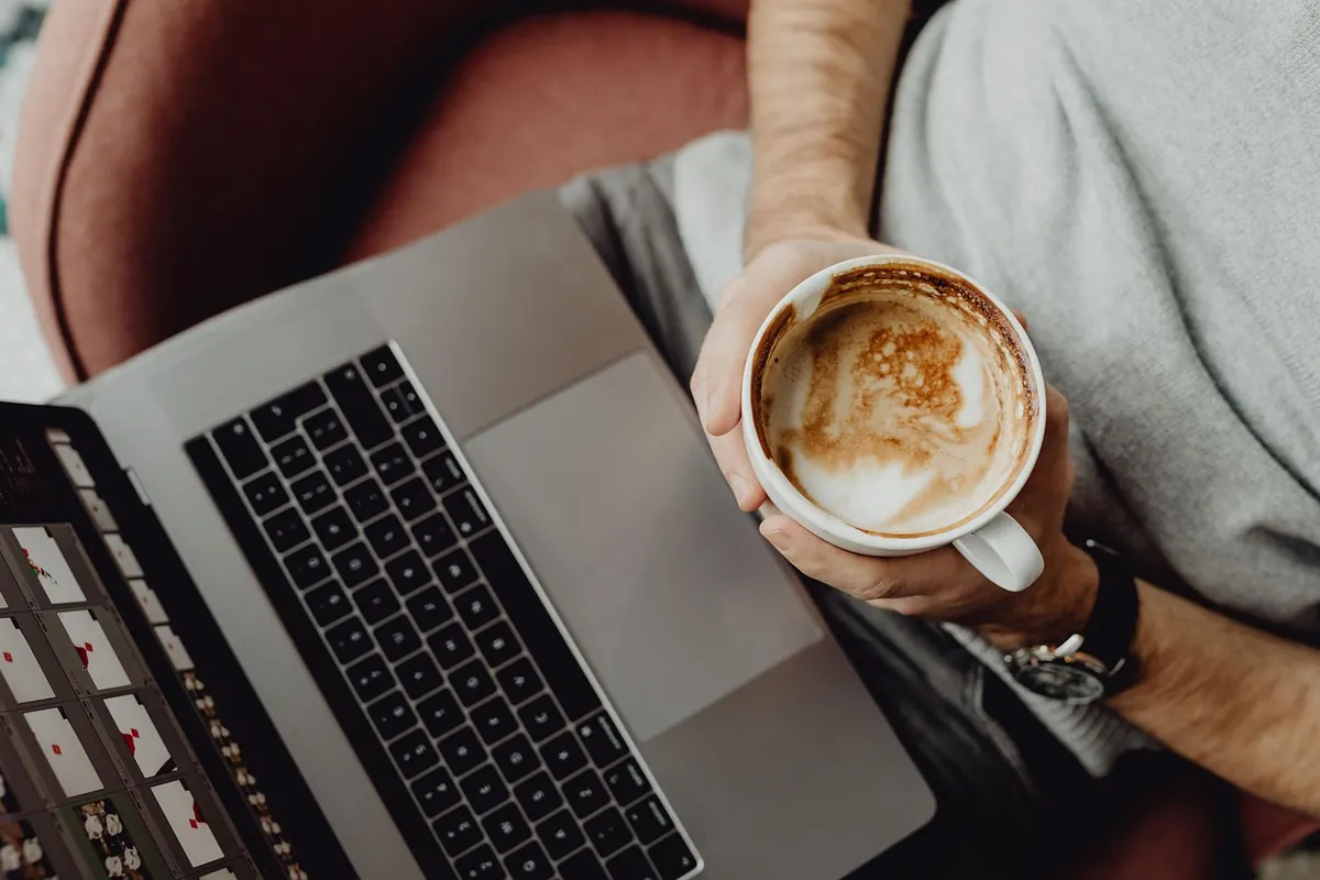 How to Set Up a Home Office in a Small UK Flat Without a Spare Room